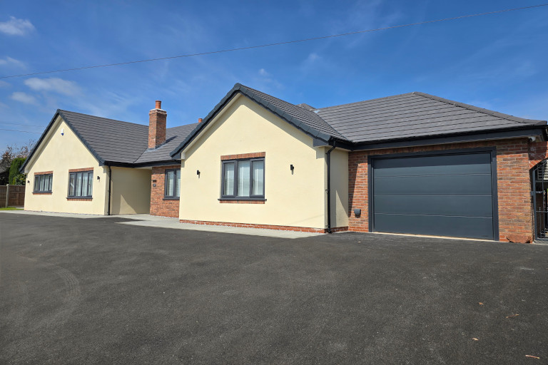 Replacement bungalow at Greenacres Newcastle under Lyme