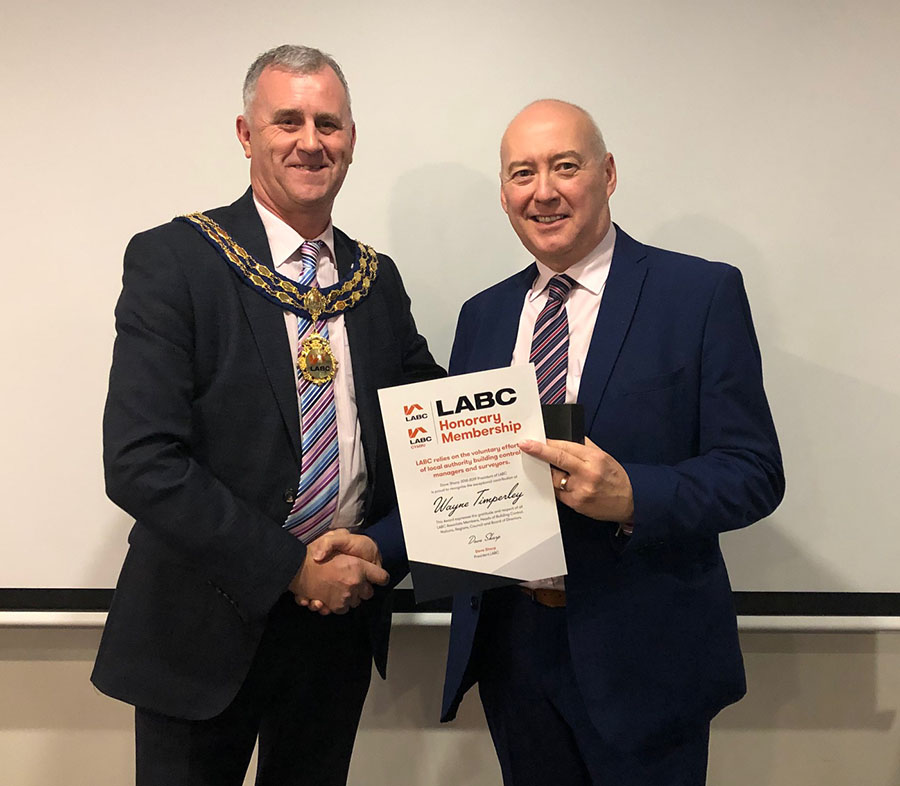 Dave Sharp with Wayne Timperley at the LABC AGM